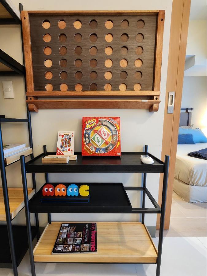 Spacious 7U Homey Unit Steps Away From Uptown Mall And Mitsukoshi Mall Free Parking With Washer Manila Exteriér fotografie